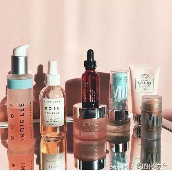 化妆水和爽肤水有什么区别？不同肤质合适用哪种呢？