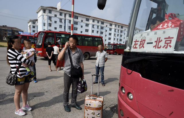 揪心，4岁孩子得怪病肚子不断胀大，妈妈爸爸为儿子别的都不顾了