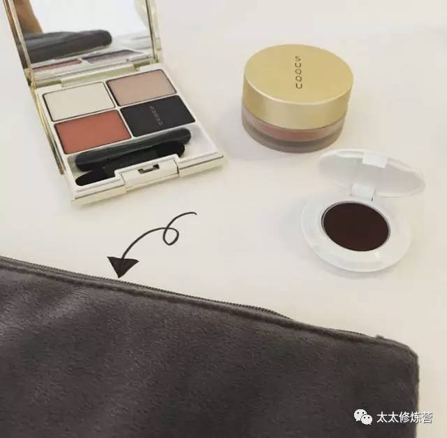 盘点大牌彩妆圣诞限量版,品牌彩妆平价送人圣诞节礼盒推荐