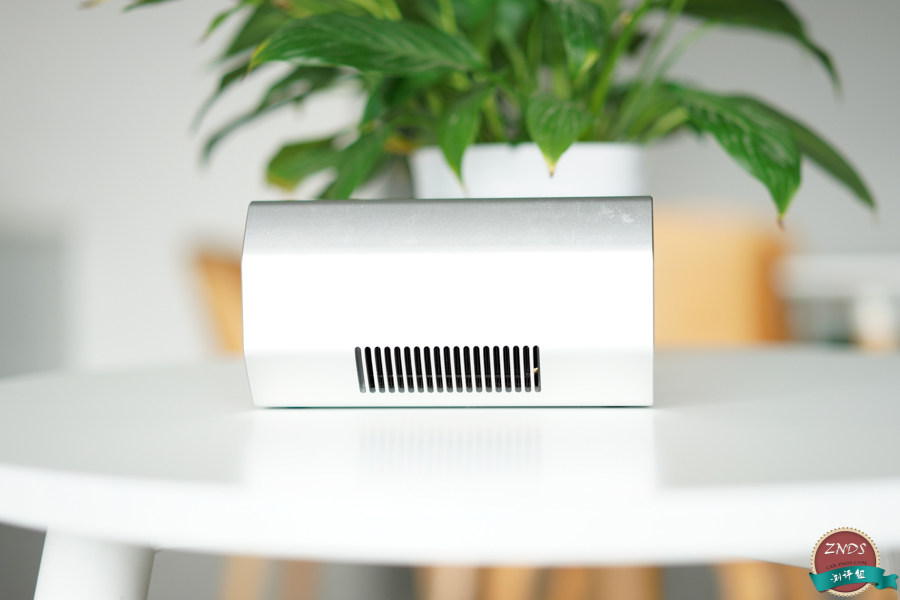 微鲸32寸电视怎么样,微鲸m1投影评测