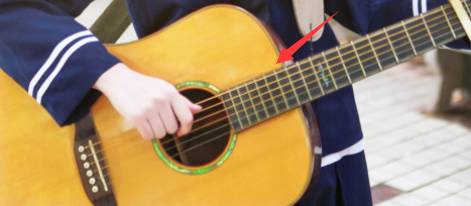 ps给人物换衣服颜色,ps给照片人物换衣服颜色