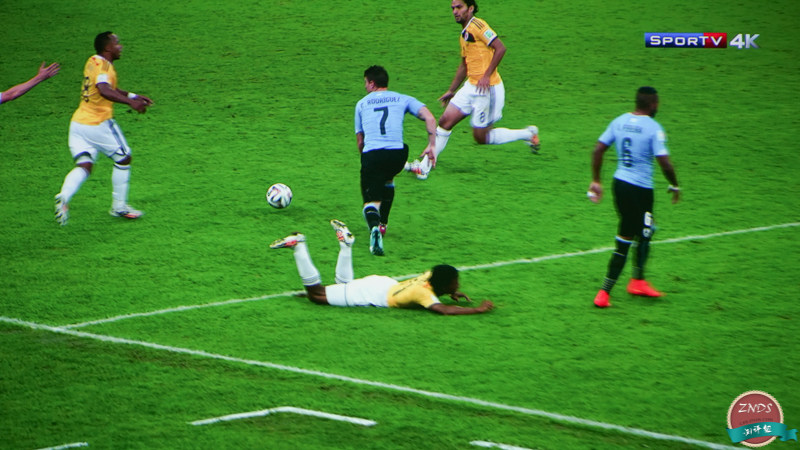 微鲸32寸电视怎么样,微鲸m1投影评测