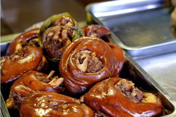 上海哪个地铁站去景点方便,上海免费景点及地铁路线