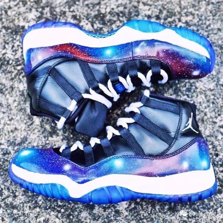 妈妈问我为什么穿长袖,为什么妈妈总是穿我的鞋子