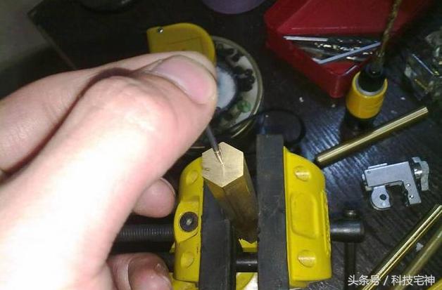 锂电螺丝刀工具评测,自制锂电池全自动万能螺丝刀