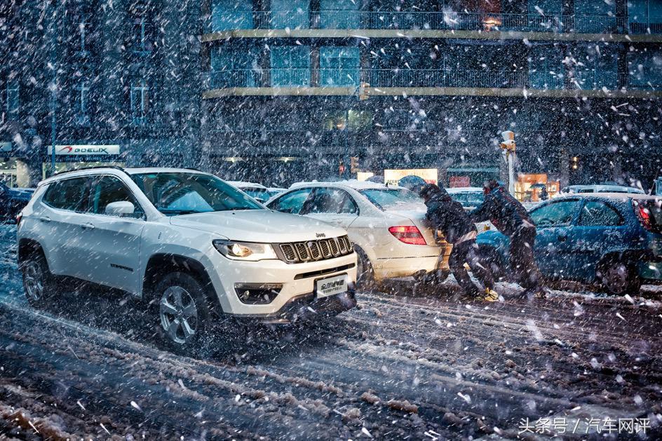 全新jeep指南者最高配全款多少钱,jeep指南者1.3t国六指导价