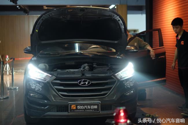 途胜l改海拉6透镜,第四代途胜改装外观最佳案例