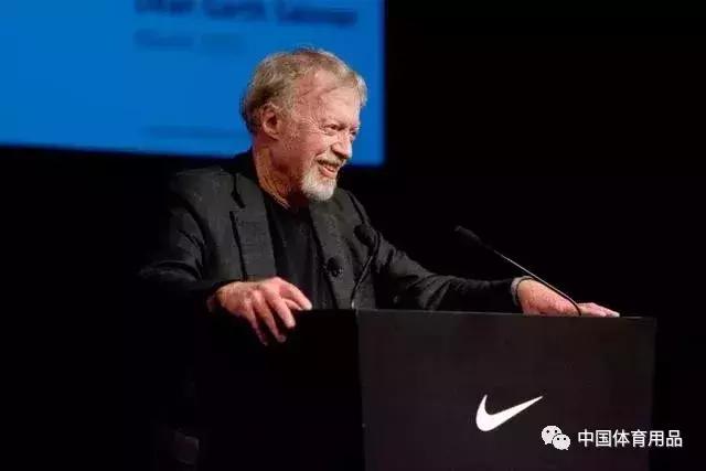 ac米兰新签约的拉泽蒂奇,ac米兰官宣新援