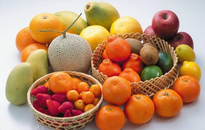 冬天哪些水果能够热吃,冬天的水果有哪些应季的