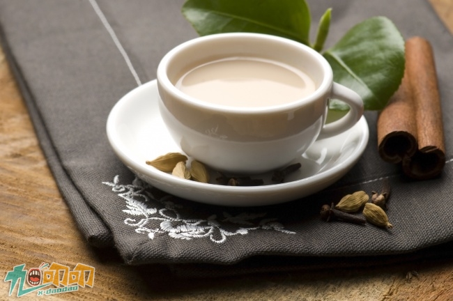 快速清理玻璃上的胶,快速清洗玻璃胶水妙招图解