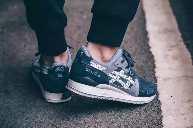 维密秀奚梦瑶摔倒完全版,奚梦瑶在维密大秀上摔倒