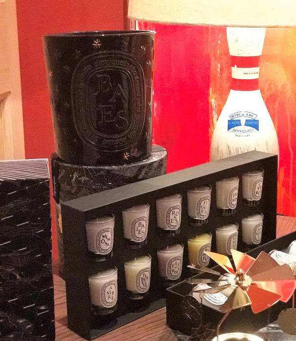 大牌圣诞倒数日历盲盒,mac圣诞倒数日历盲盒2023专柜版