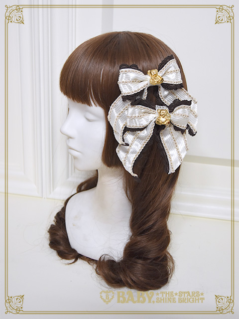 从上到下都是英文名，这种服饰风格真让人摸不着头脑「四」头饰篇