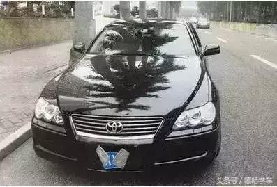 男子无证驾驶大货车,男子无证驾驶危险品车辆上路