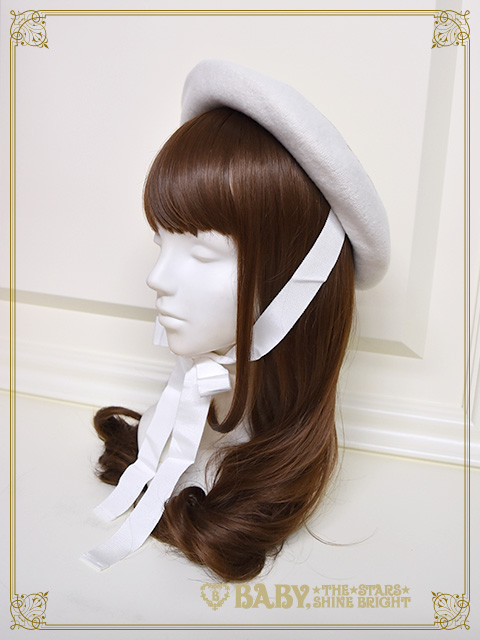 从上到下都是英文名，这种服饰风格真让人摸不着头脑「四」头饰篇