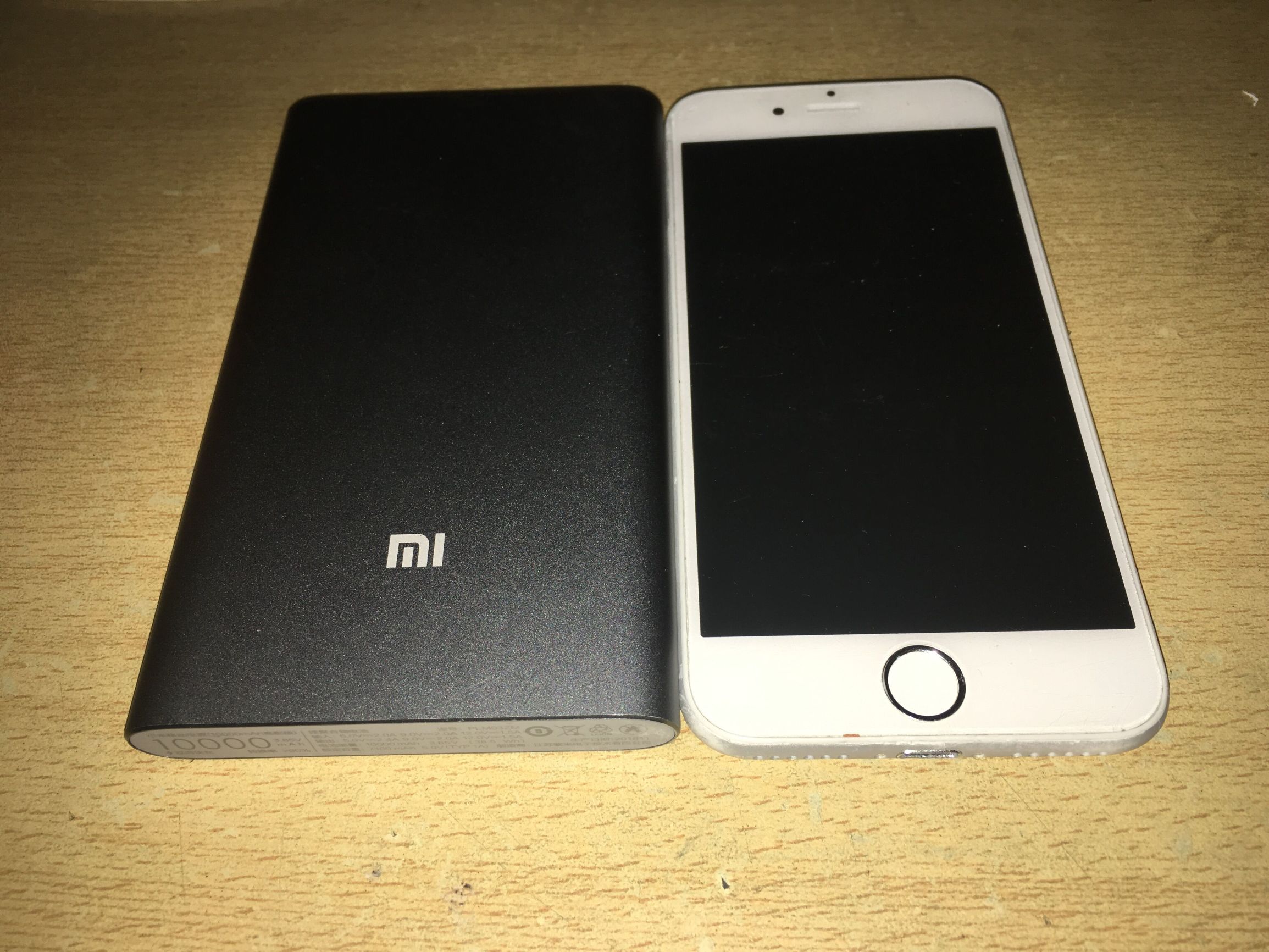 小米移动电源3超级闪充版与高配,小米移动电源3高配版充不进电