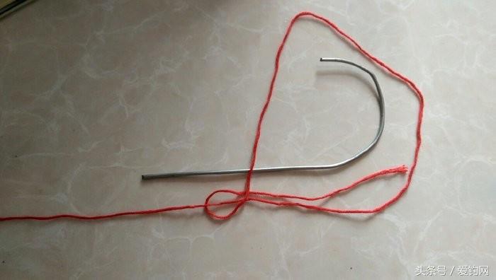 钓鱼还不会绑鱼钩？详细的绑鱼钩图示，就在这里！