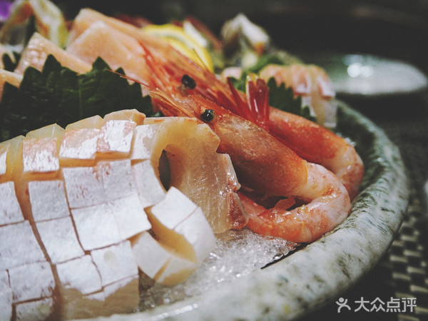 表白被拒的心，只有这家的海鲜刺身能够治愈