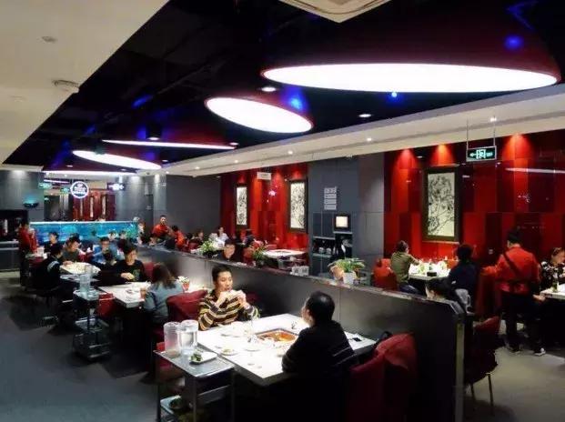 海底捞改变传统火锅模式,海底捞火锅告捷创新秘诀