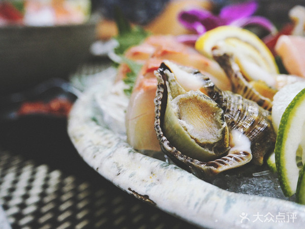 表白被拒的心，只有这家的海鲜刺身能够治愈