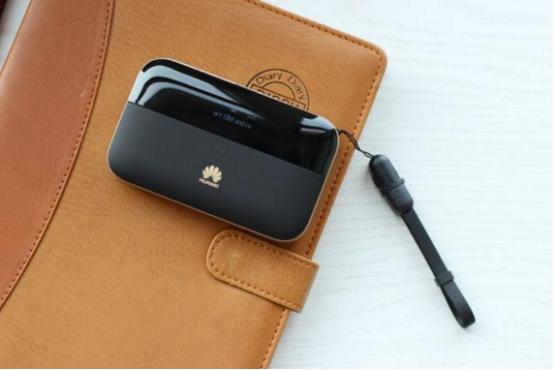 华为随身wifi和移动路由器哪个好,华为随行wifi2pro在国外使用