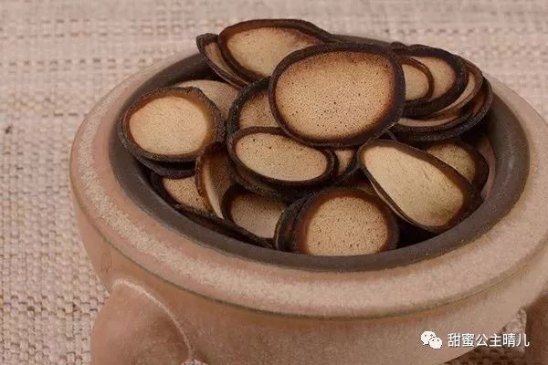 干鹿茸与鲜鹿茸的药效区别有哪些,干鹿茸与鲜鹿茸哪个功效高