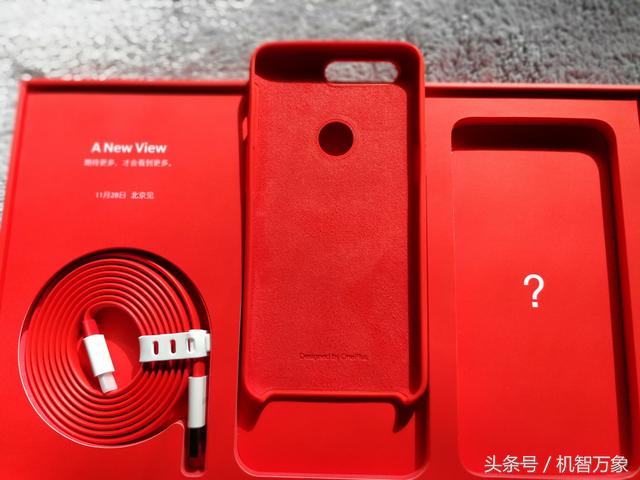 一加5t限定版,一加5t国行版和国际版