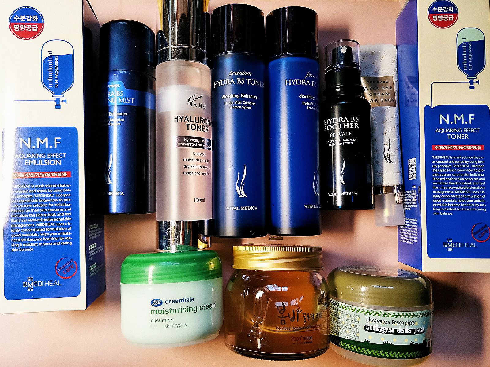 90后美妆店老板娘的日常,90后美妆网店小姐姐