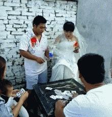 韩国街头清一色服装,韩国街头拉风衣服