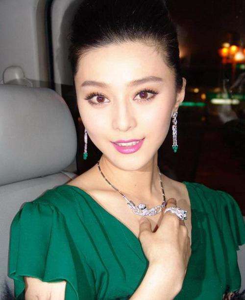 明星的怪癖好多，霍建华的喜好吓到了林心如，最后一位爱吃卫生纸