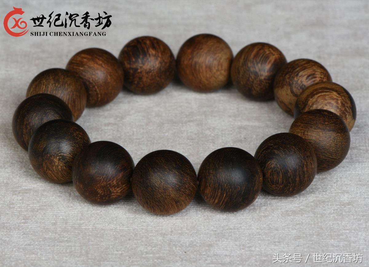 人工莺歌绿奇楠沉香,沉水老料莺歌绿奇楠沉香