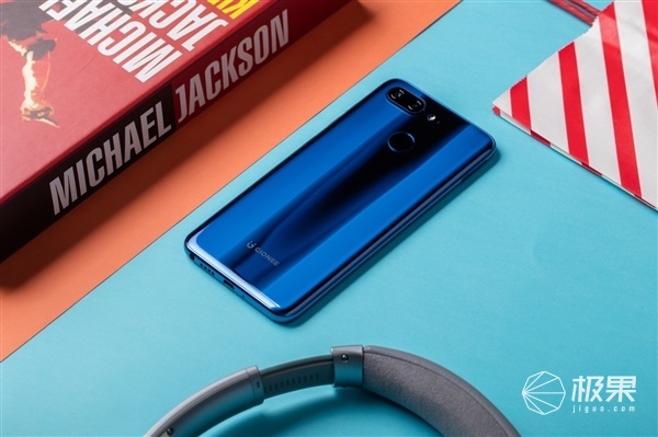 金立刘涛发布会,刘涛金立发布会