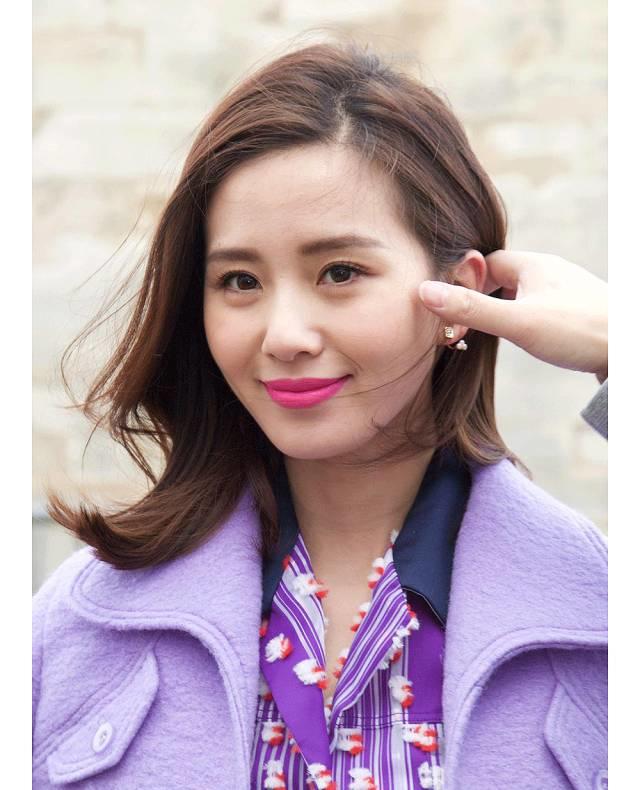 黄皮乌唇素颜合适什么颜色的口红,完美日记口红推荐色号素颜黄皮