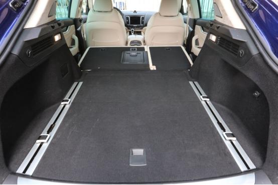 19年玛莎拉蒂88万,88万玛莎拉蒂豪车