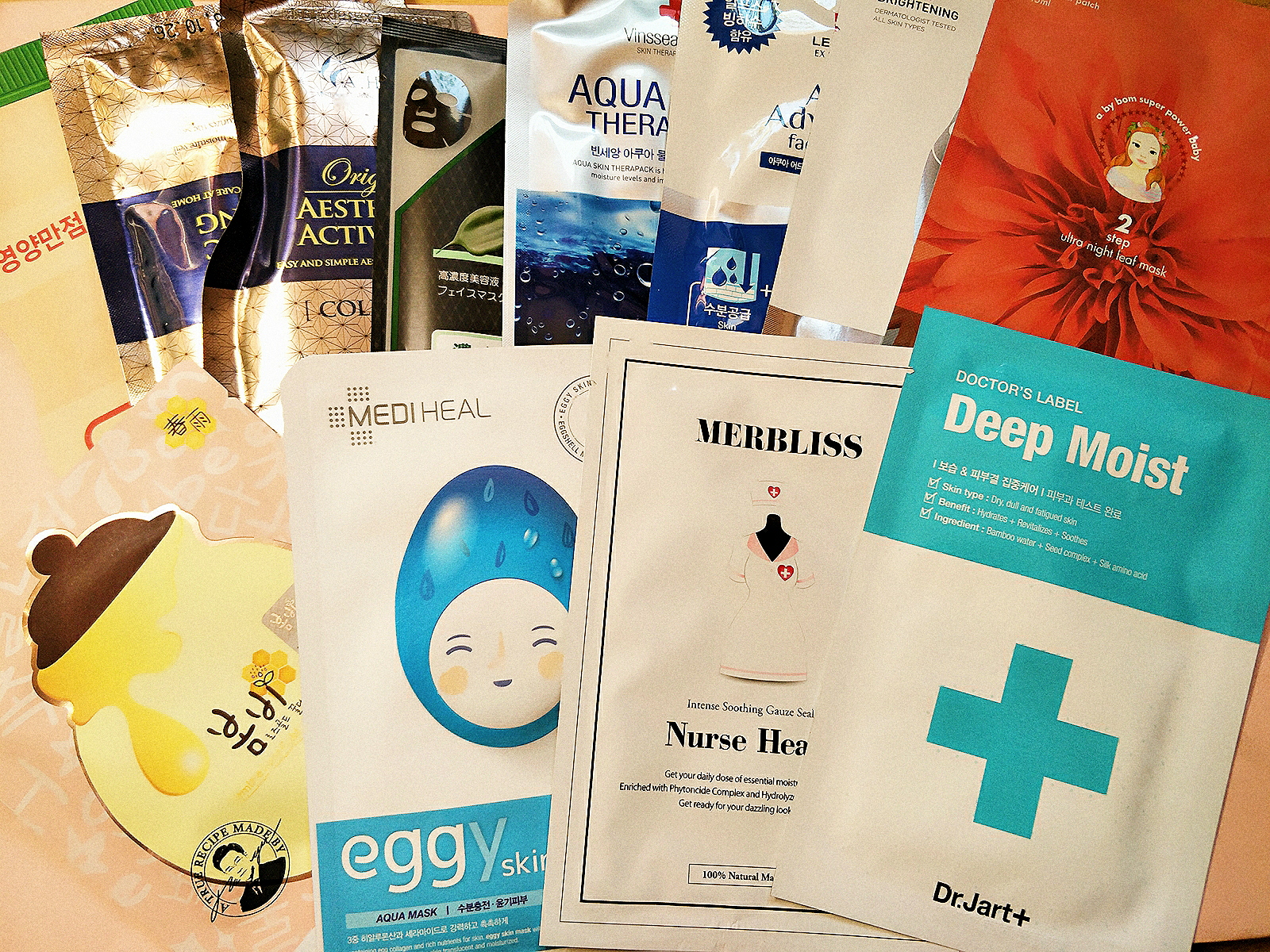 90后美妆店老板娘的日常,90后美妆网店小姐姐