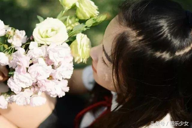 今年流行什么口红色号好看,最新流行口红色号推荐