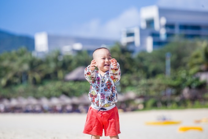 三亚旅游全攻略带孩子必玩,带小孩感受日照与海滩