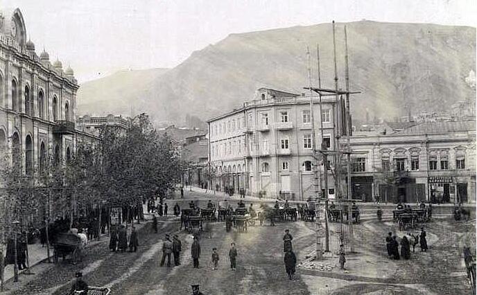 当年的“孟什维克”是如何间接害死了斯大林的结发妻子？