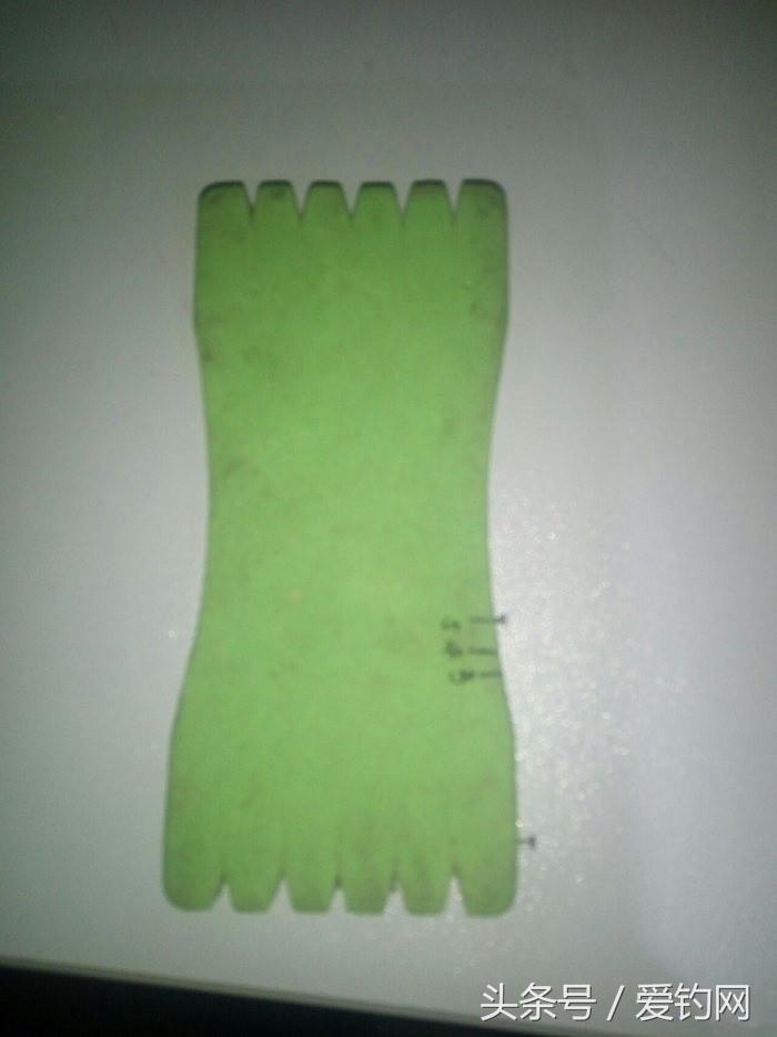 如何使用钓钩绑线器,钓鱼单钩绑线器全套方法