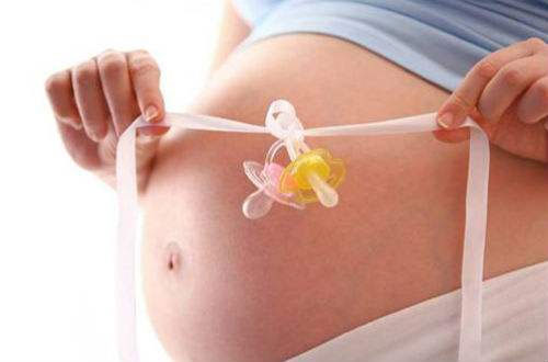 产妇胎位不正医生纠正难产完全版,孕妇胎位不正什么原因导致的