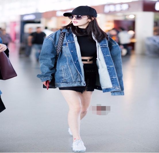 杨幂穿校服,评价杨幂带货