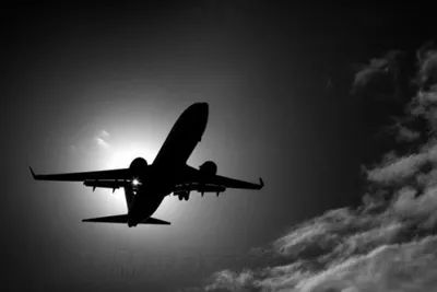 马航MH370失联乘客家属各自索赔数千万，新老马航互相推诿