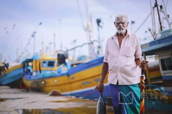 往返二张机票,往返机票去云南和西双版纳