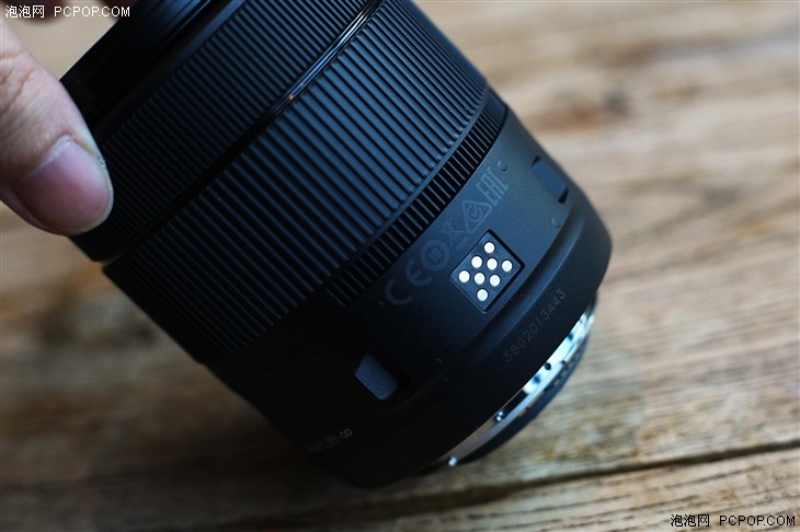 佳能eos80d拍照怎么样,七年前的佳能eos80d相机值得入手