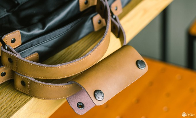 背上行囊祝你一路顺风,背上行囊一路顺风