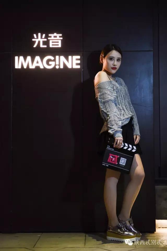 说出你们在酒吧被撩的经历？我面膜笑裂了！丨谁是忒色街拍NO.