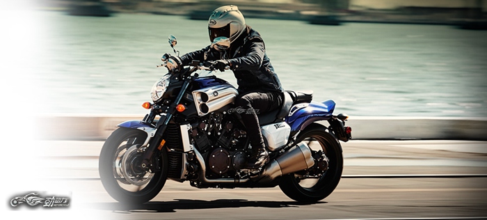 雅马哈经典探险车,雅马哈大魔鬼v-max车评