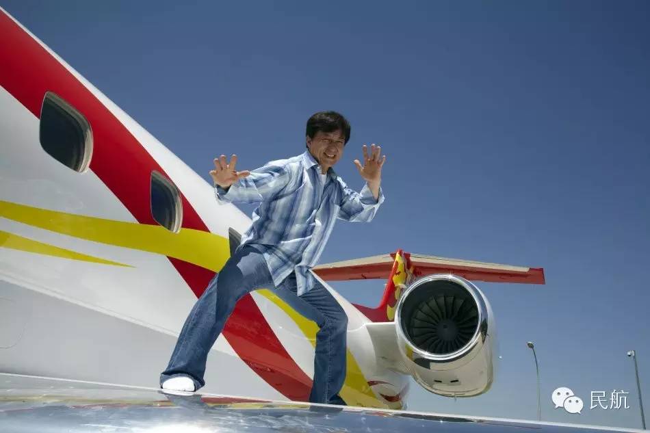 成龙谈私人飞机,成龙的三架飞机型号