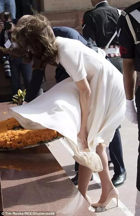 凯特王妃为什么会被民众嫌弃,凯特王妃为什么脱鞋