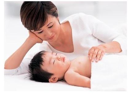 夏天坐月子期间两腿发冷,生完孩子坐月子身上冷是什么原因